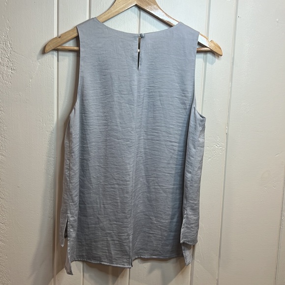 41 Hawthorn Light Grey Silky Lined Sleeveless Shirt - Picture 6 of 11